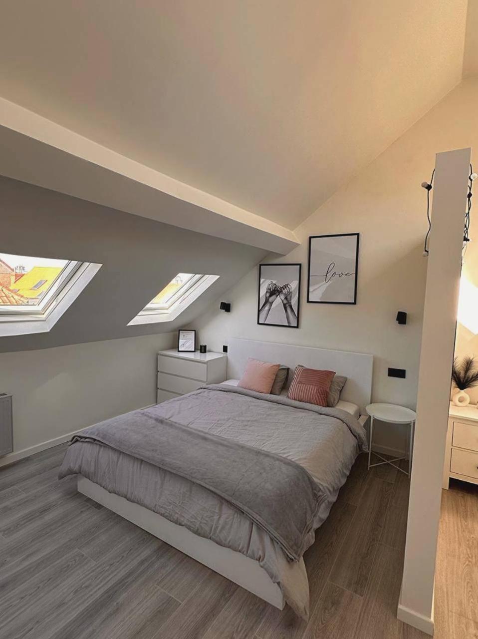Apartamento Skyroof A Ixelles - Viaduc Bruselas Exterior foto